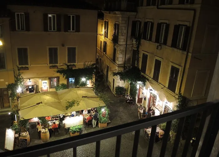 Trastevere Luxury Отель типа "постель и завтрак" 3*